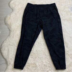 Lululemon Surge Joggers Heritage 365 Black Camo Men’s Size XL